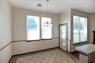 2412 NW 162nd St in Edmond, OK - Building Photo - Building Photo