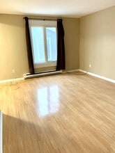 82 Commonwealth Ave in Mt Pearl, NL - Building Photo - Building Photo