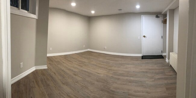 646 Broadview Av in Toronto, ON - Building Photo - Building Photo