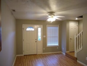 3446 S Oaklawn Cir in Bloomington, IN - Building Photo - Building Photo