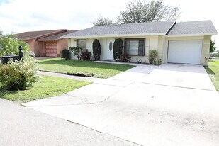 7328 Palmdale Dr in Boynton Beach, FL - Building Photo