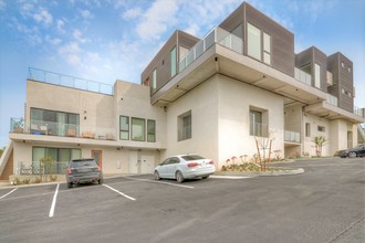 Elevate Apartments in San Diego, CA - Building Photo - Building Photo