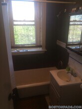 231 Park Dr. in Boston, MA - Building Photo - Building Photo