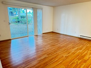 5709 16th in Lacey, WA - Building Photo - Building Photo