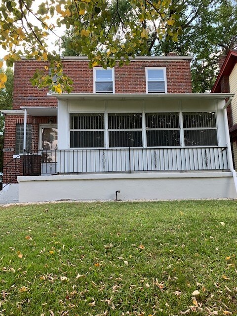 1843 Catalina Ave in Cincinnati, OH - Foto de edificio