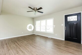 820 Stephanie St in Gallatin, TN - Building Photo - Building Photo