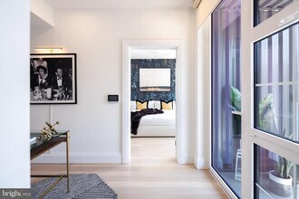 1099 Germantown Ave in Philadelphia, PA - Building Photo - Building Photo