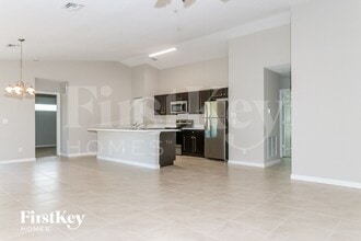 1158 SW Eleuthera Ave in Port St. Lucie, FL - Building Photo - Building Photo