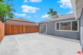 721 Manchester Dr in Inglewood, CA - Building Photo - Building Photo