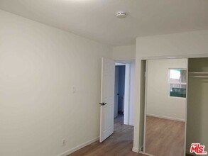 446 N California St in Burbank, CA - Building Photo - Building Photo