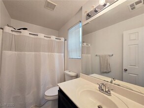 1255 Little Boy Blue Ave in Las Vegas, NV - Building Photo - Building Photo