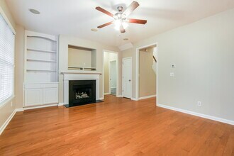 125 Pearson Place in Clayton, NC - Building Photo - Building Photo