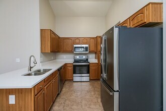 1033 E Yuma Ave in Apache Junction, AZ - Building Photo - Building Photo