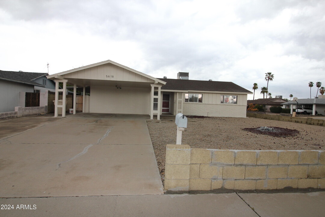 5618 W Mountain View Rd in Glendale, AZ - Building Photo