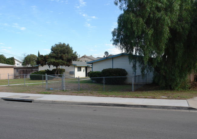 567 8th St in Imperial Beach, CA - Building Photo - Building Photo