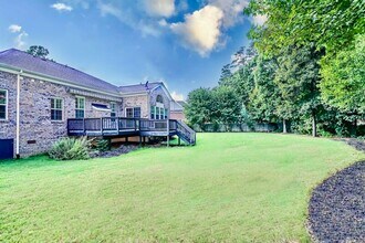 100 Little Pond Dr in Greenville, SC - Building Photo - Building Photo