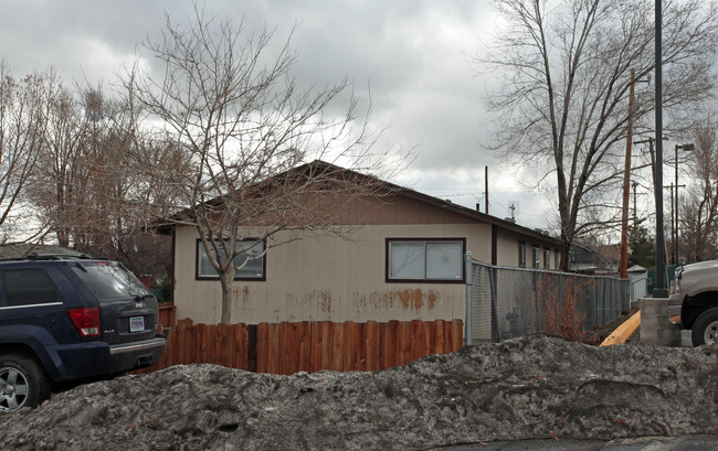 434 Laurel St in Reno, NV - Building Photo - Building Photo