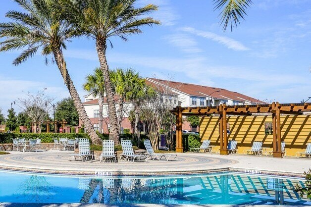 Kendall Lake Apartments in Jacksonville, FL - Foto de edificio