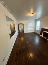 7346 S Phillips Ave in Chicago, IL - Building Photo - Building Photo