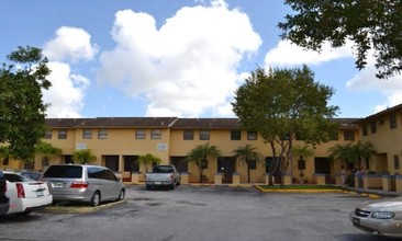 5793-99 W 26th Ave in Hialeah, FL - Building Photo - Building Photo