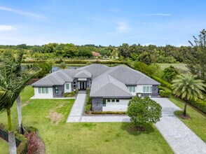 17101 Magnolia Estates Dr in Southwest Ranches, FL - Building Photo - Building Photo