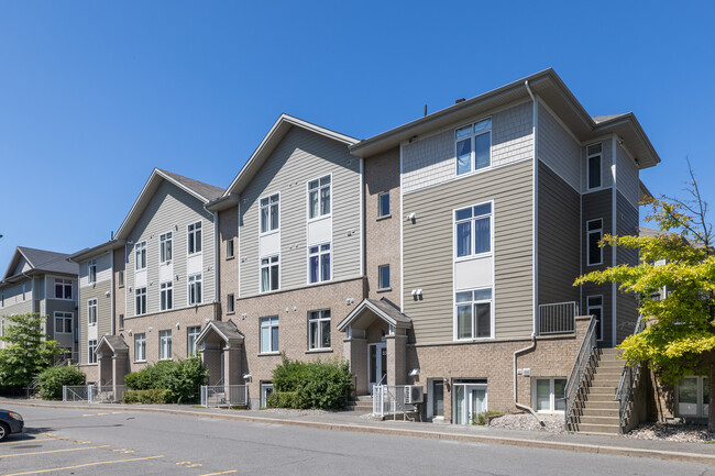 330 Everest Pvt