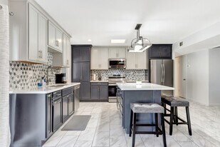 1524 E Broadmor Dr in Tempe, AZ - Building Photo