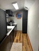 121 S Hellier St, Unit 1 in Pikeville, KY - Building Photo - Building Photo