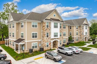 Hamilton Station Apartments