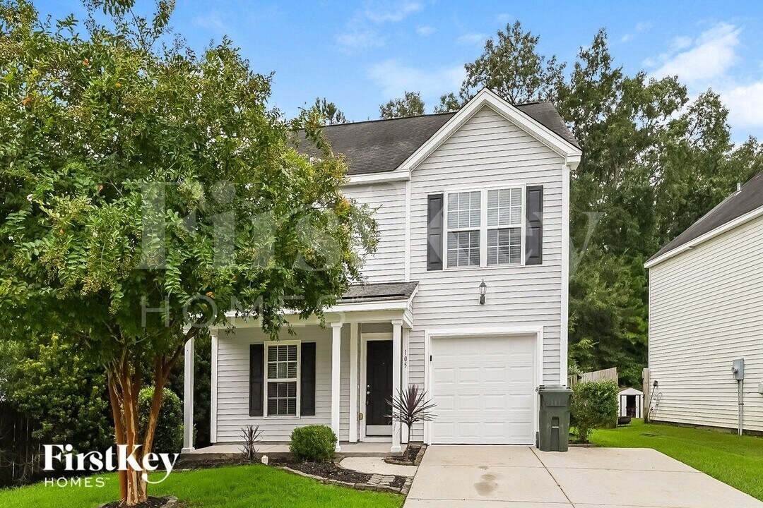 105 Vinca Dr in Goose Creek, SC - Building Photo