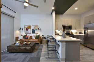 3400 W Alabama St in Houston, TX - Building Photo