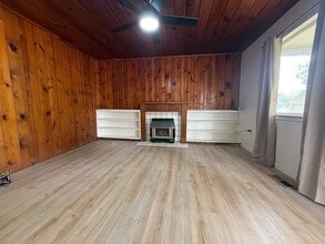 810 N 12th St in Collinsville, OK - Building Photo - Building Photo