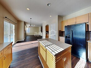 22262 E Bellewood Pl in Aurora, CO - Building Photo - Building Photo