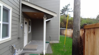 616 NE 53rd St in Seattle, WA - Foto de edificio - Building Photo