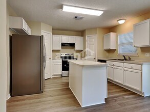 1848 Saga Ct in Middleburg, FL - Building Photo - Building Photo