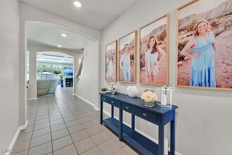 6245 Carmel Crk Ave in Las Vegas, NV - Building Photo - Building Photo
