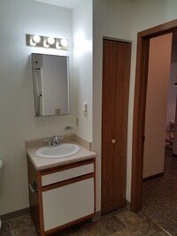 1749 Lynx Ave photo'