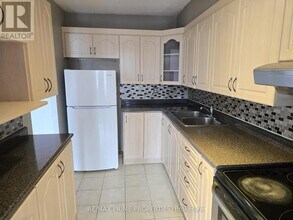 10 Sunrise Ave in Toronto, ON - Building Photo - Building Photo