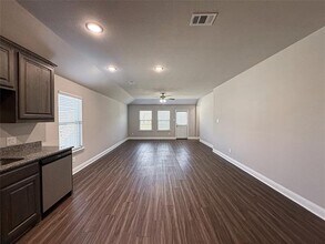 6401 Graceland Dr in Greenville, TX - Building Photo - Building Photo