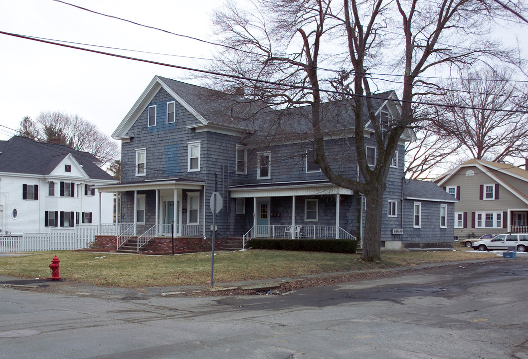 39 Ashland St in Taunton, MA - Building Photo