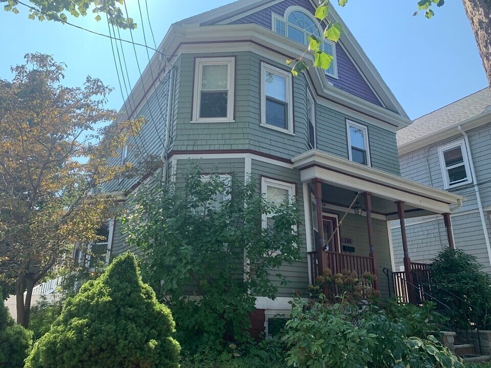 14 Jaques St in Somerville, MA - Foto de edificio