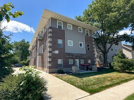 135 Campus in Ames, IA - Building Photo