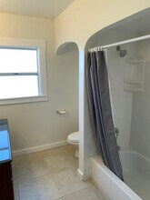 515 Davis St in San Leandro, CA - Building Photo - Building Photo
