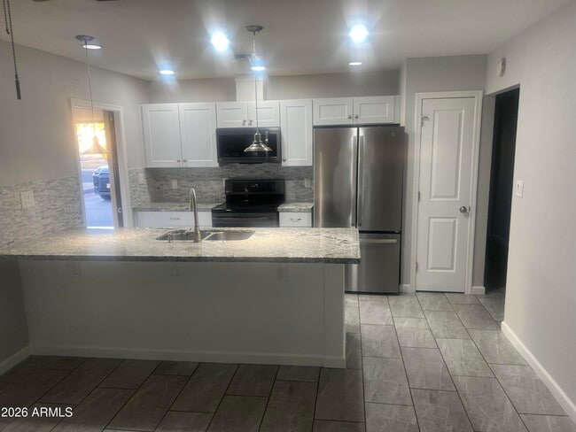 5406 S Hazelton Ln in Tempe, AZ - Building Photo - Building Photo