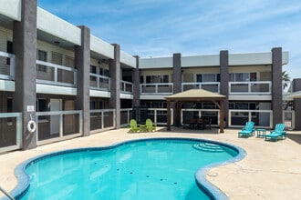 West Wood Village in Sierra Vista, AZ - Foto de edificio - Building Photo
