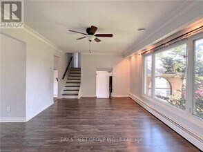 106 St.David's Rd in St Catharines, ON - Building Photo - Building Photo