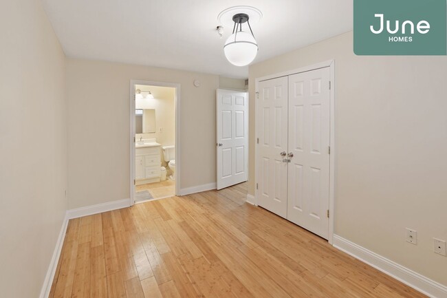 1380 Bryant St NE-Unit -A in Washington, DC - Building Photo - Building Photo