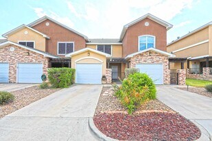 2619 San Isidro Pkwy in Laredo, TX - Building Photo