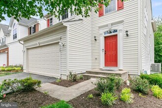 8729 Talbott Farm Dr in Alexandria, VA - Building Photo - Building Photo