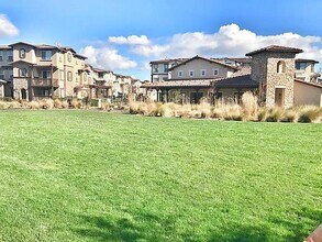 5936 Via Lugano in Fremont, CA - Building Photo - Building Photo